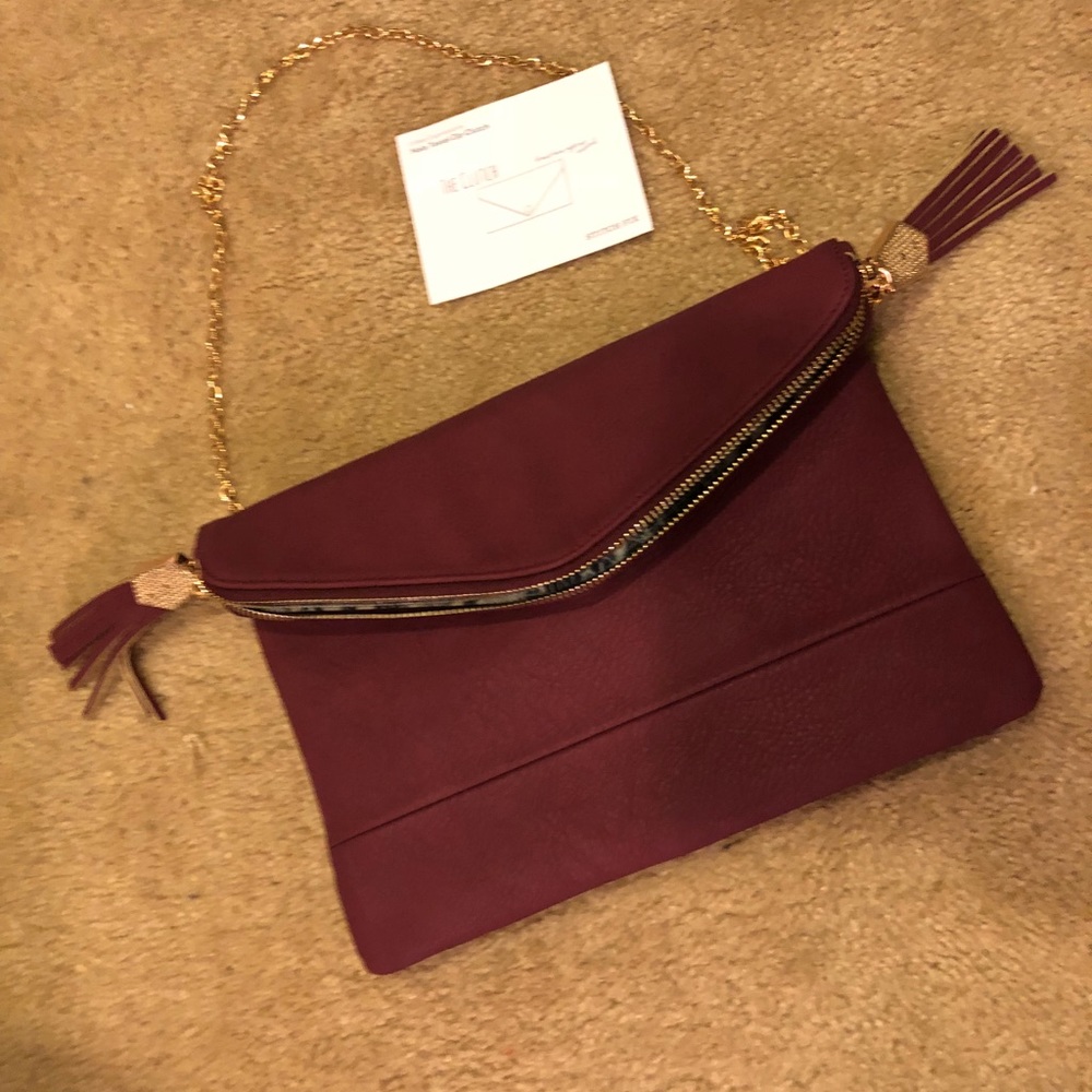 Urban Expressions Clutch